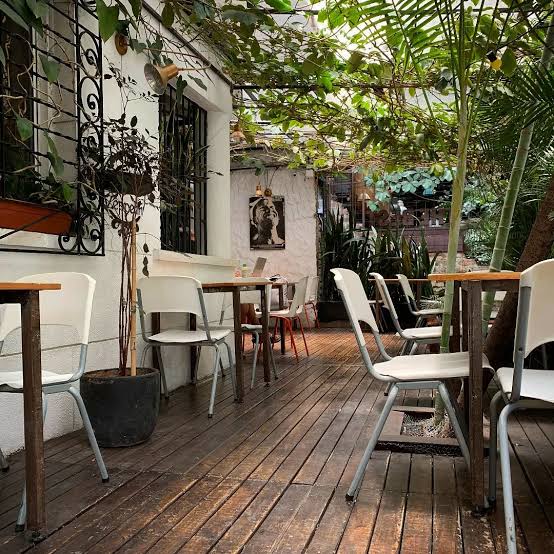cafe zeppelin medellin colombia